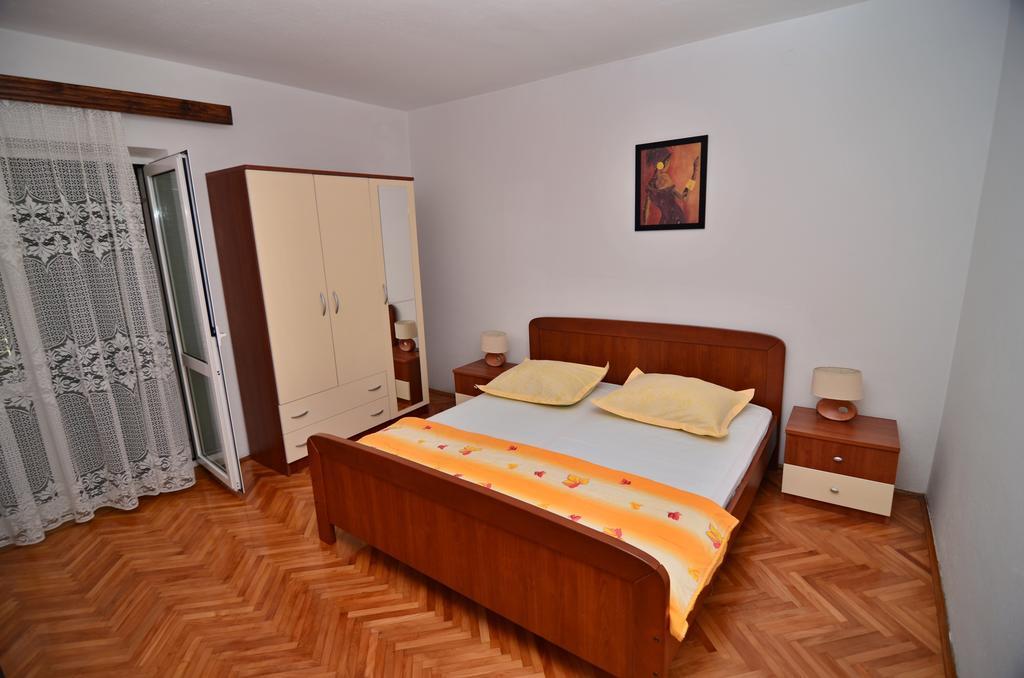 Mucic Apartments Makarska Esterno foto