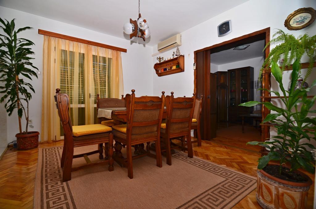 Mucic Apartments Makarska Esterno foto