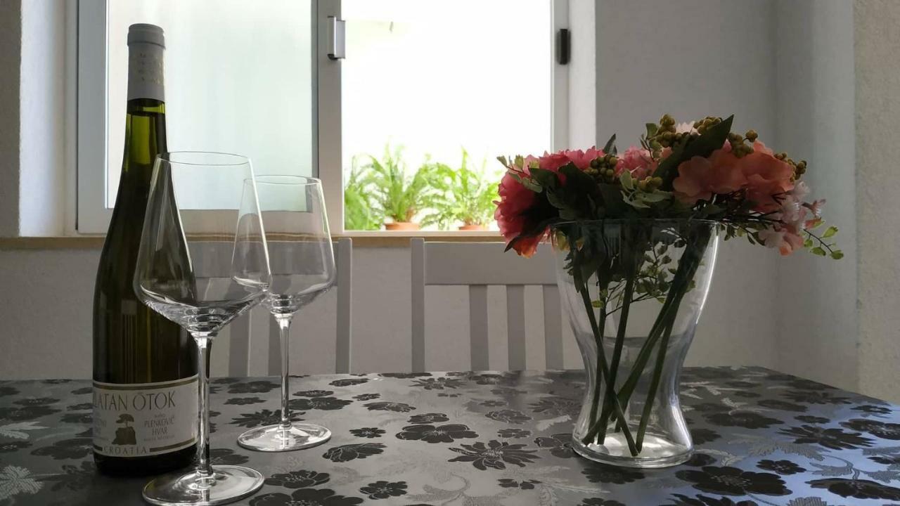 Mucic Apartments Makarska Esterno foto